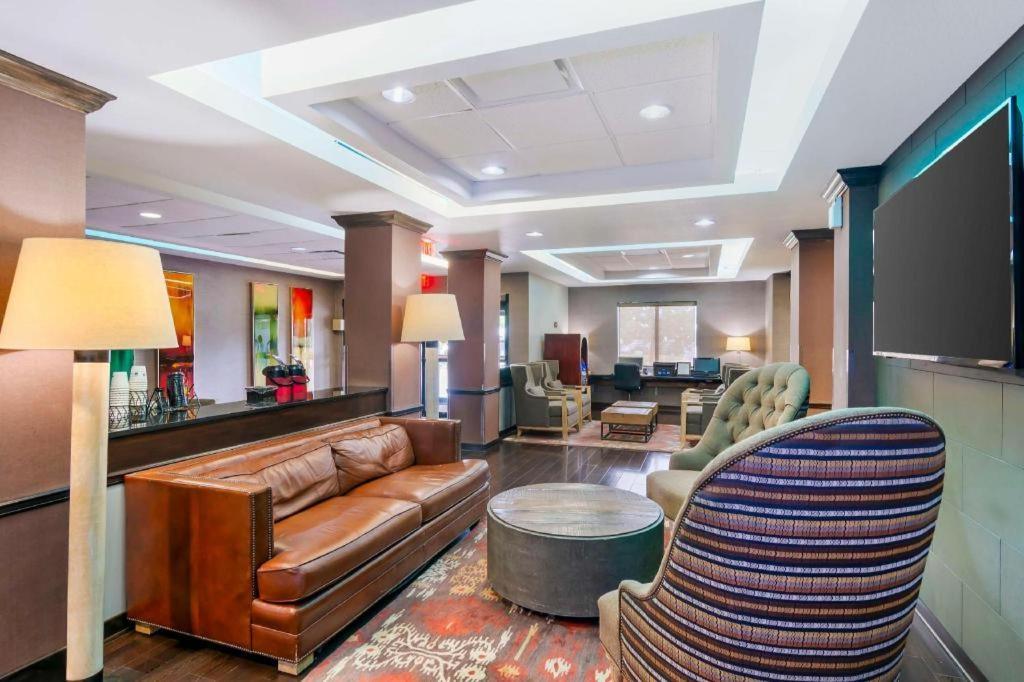 Western Hotel Olathe