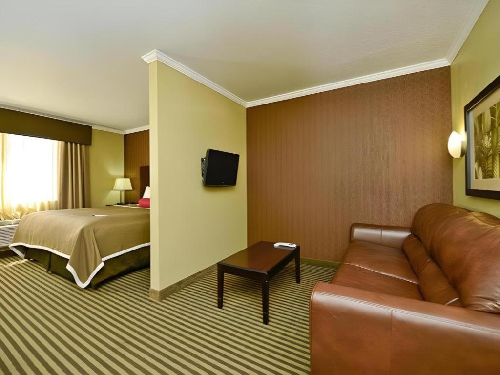 Western Hotel 3*