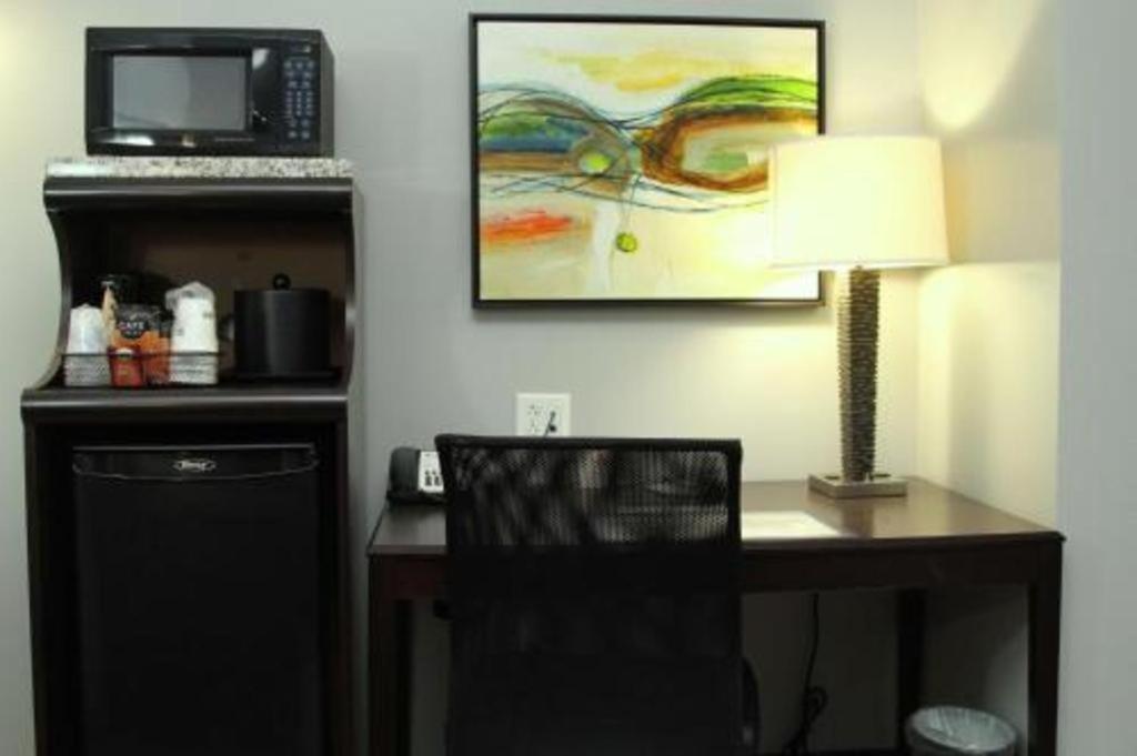 Hotel Western Olathe