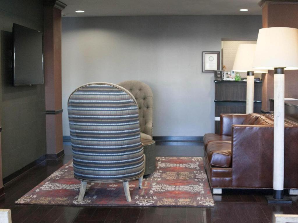 Hotel Western Olathe